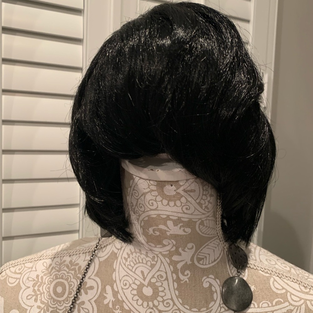 Black short crop hair wig, Adult